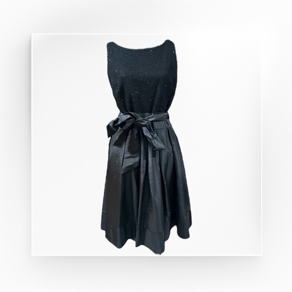 LIKE NEW! SLNY Black Sleeveless Evening Dress, Size 12